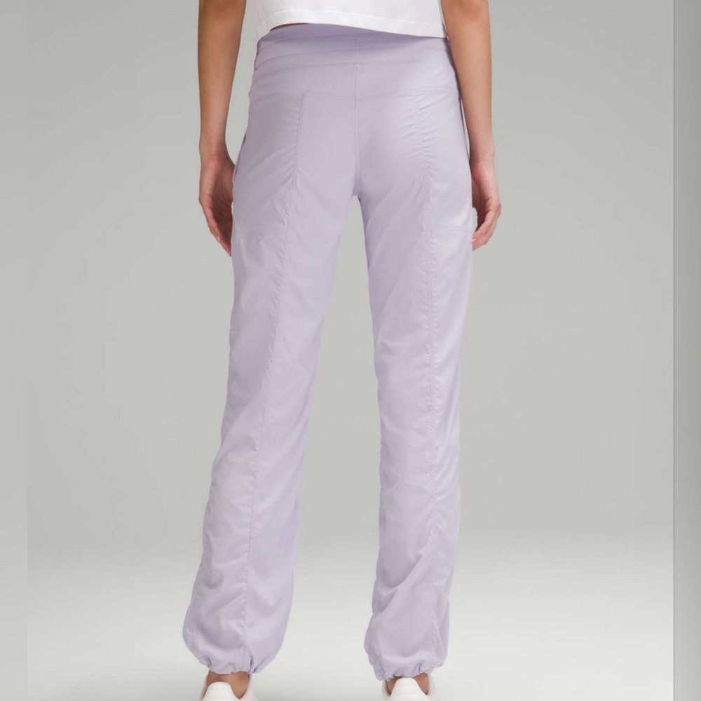 Lululemon women’s light purple dance studio pants